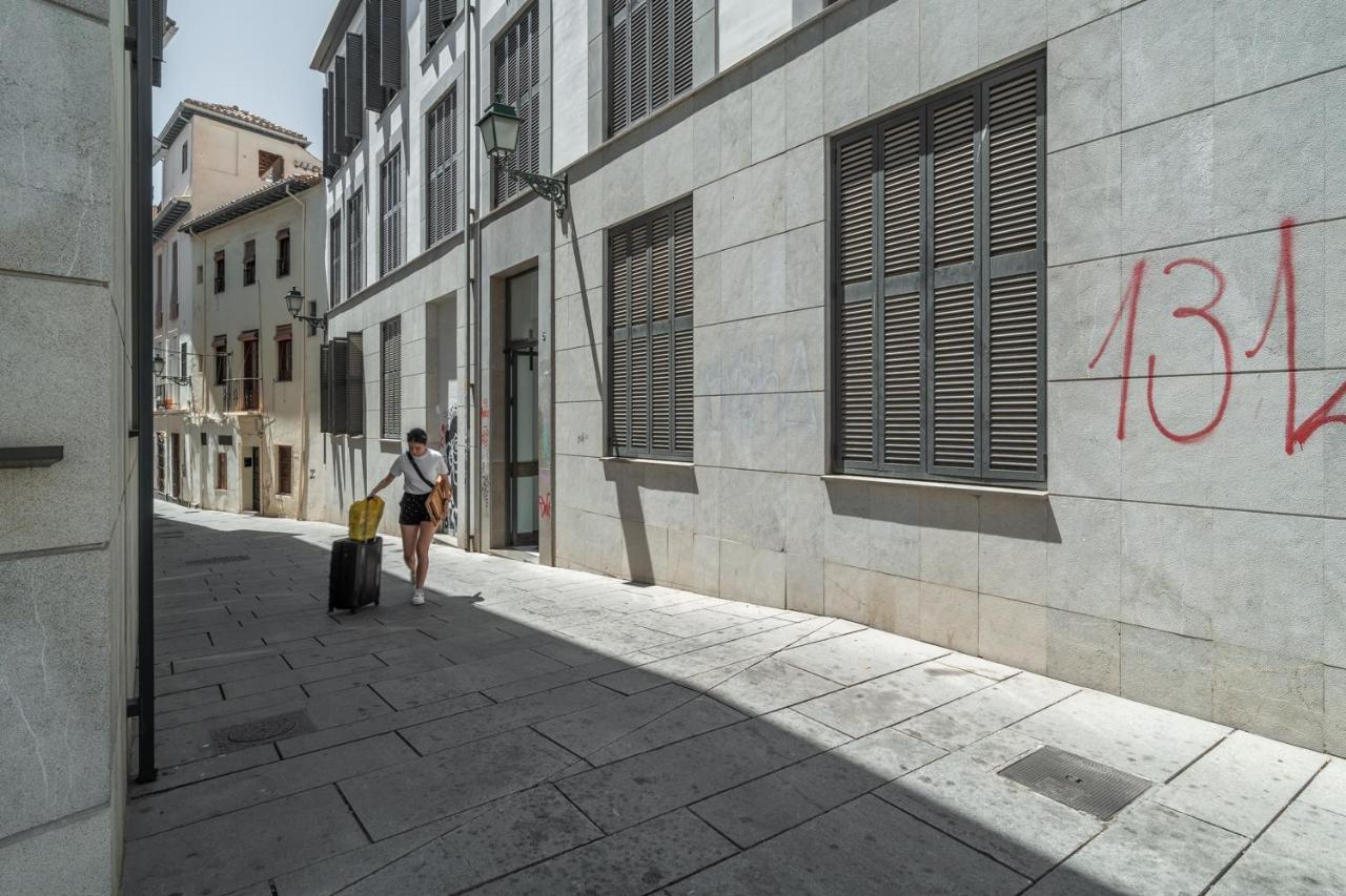 Tuguest Postigo II Catedral Apartment - Free Parking Granada Kültér fotó
