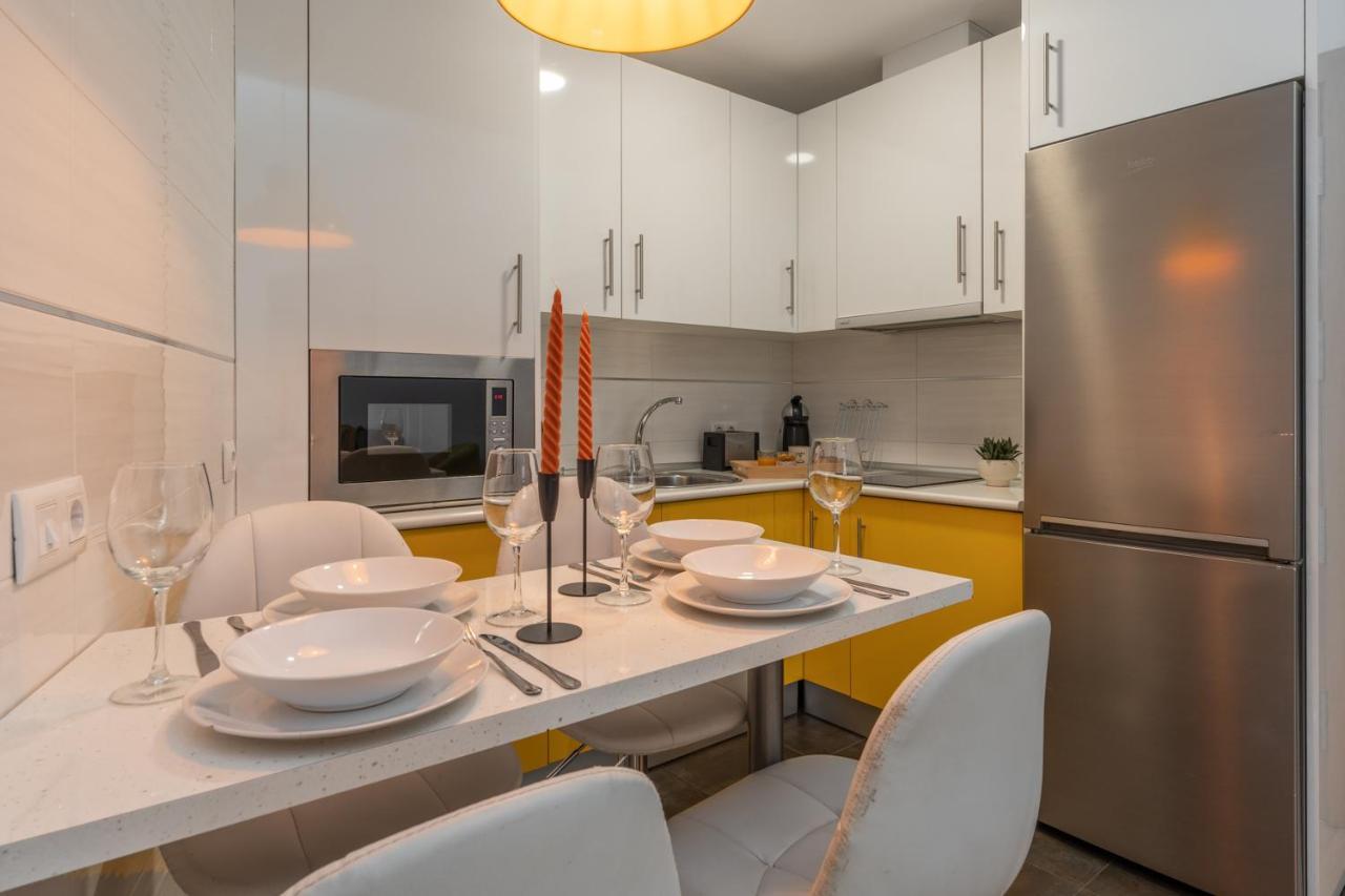 Tuguest Postigo II Catedral Apartment - Free Parking Granada Kültér fotó